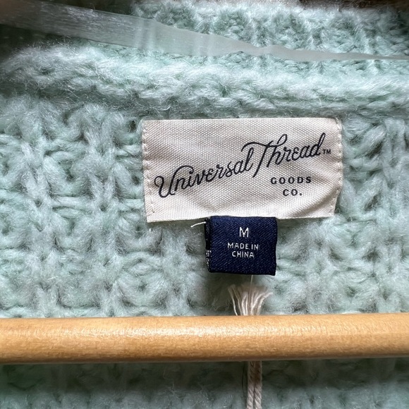 NWT Universal Thread Color Block Sweater - Picture 4 of 5